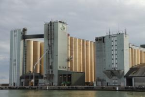 小型三回程烘干机现场图